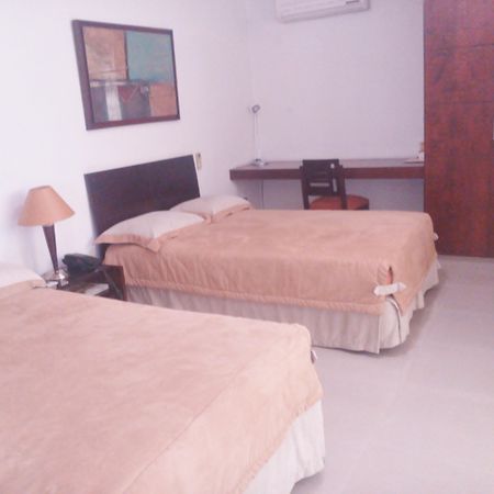 Hotel Cuarta Avenida كالي المظهر الخارجي الصورة