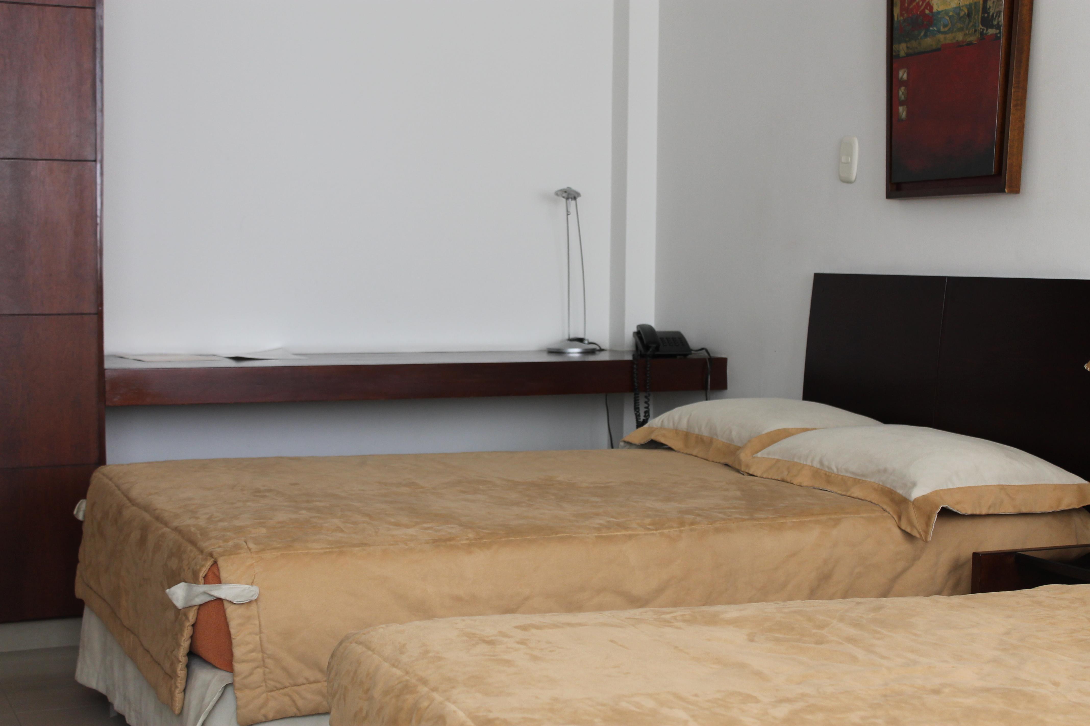 Hotel Cuarta Avenida كالي المظهر الخارجي الصورة