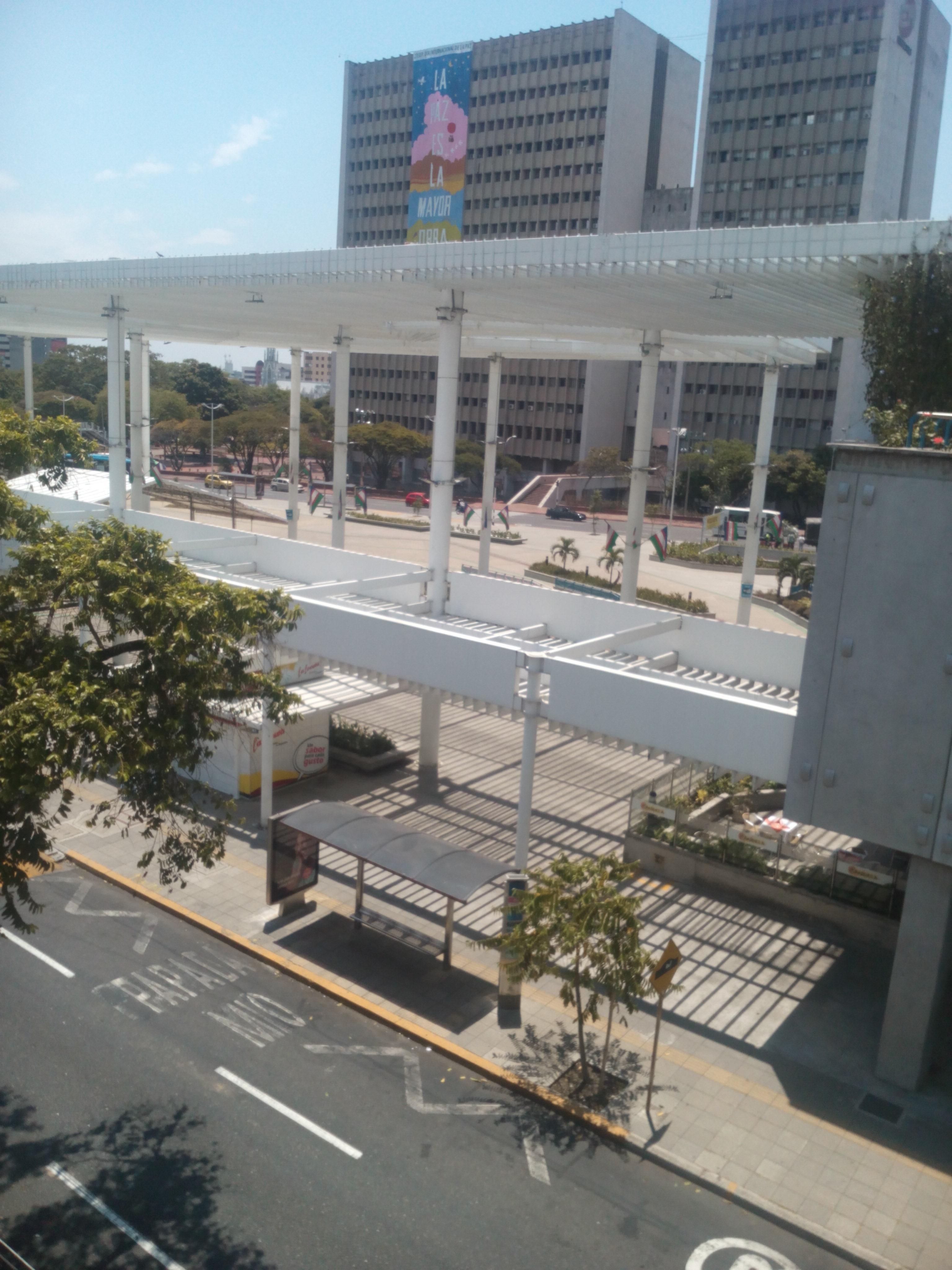 Hotel Cuarta Avenida كالي المظهر الخارجي الصورة
