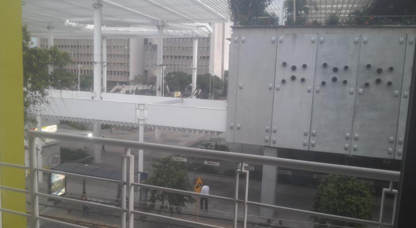 Hotel Cuarta Avenida كالي المظهر الخارجي الصورة