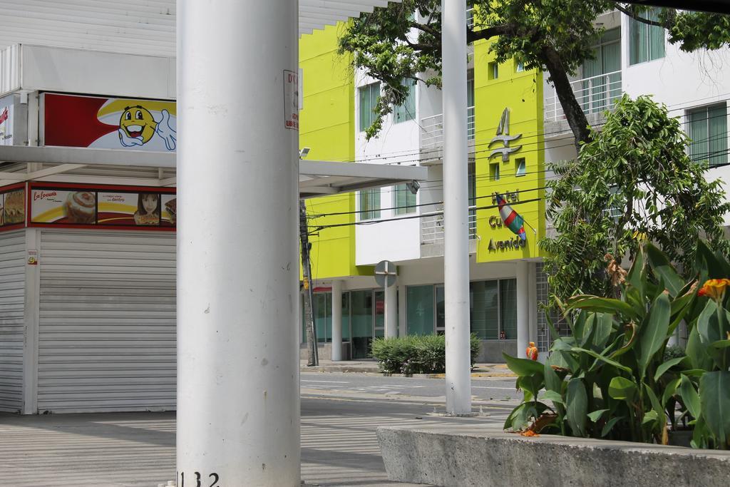 Hotel Cuarta Avenida كالي المظهر الخارجي الصورة
