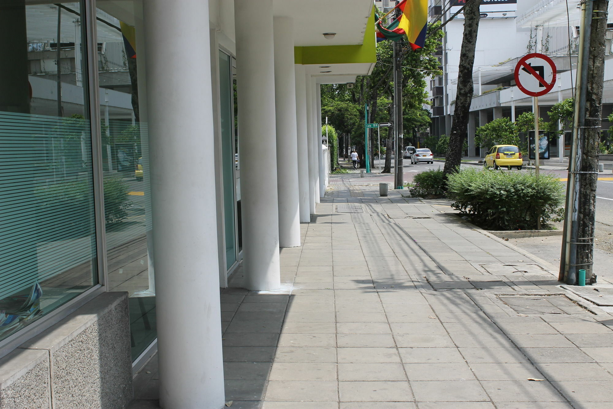 Hotel Cuarta Avenida كالي المظهر الخارجي الصورة